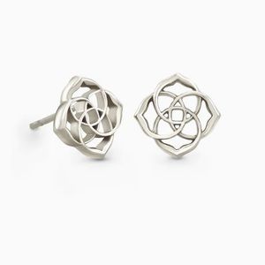 Kendra Scott Dira Stud earrings in sterling silver